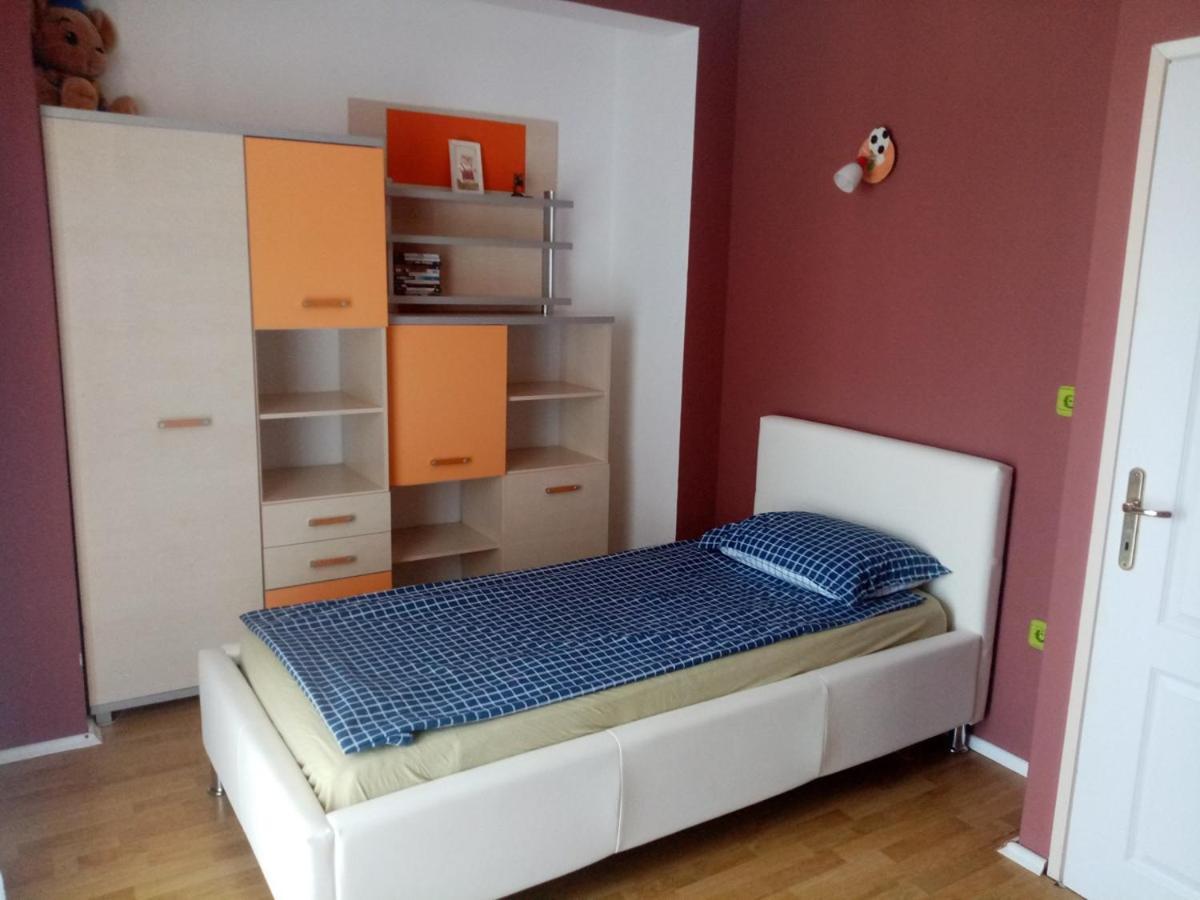 Apartments Puntica Ližnjan 外观 照片