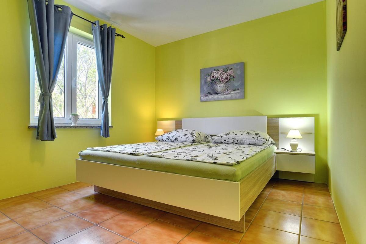 Apartments Puntica Ližnjan 外观 照片